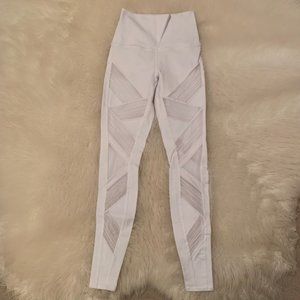 Alo Yoga High Waisted Athleisure Athletic White Leggings w/ Mesh Cutouts - XS